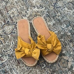 Universal Thread Yellow Espadrille Bow Slides